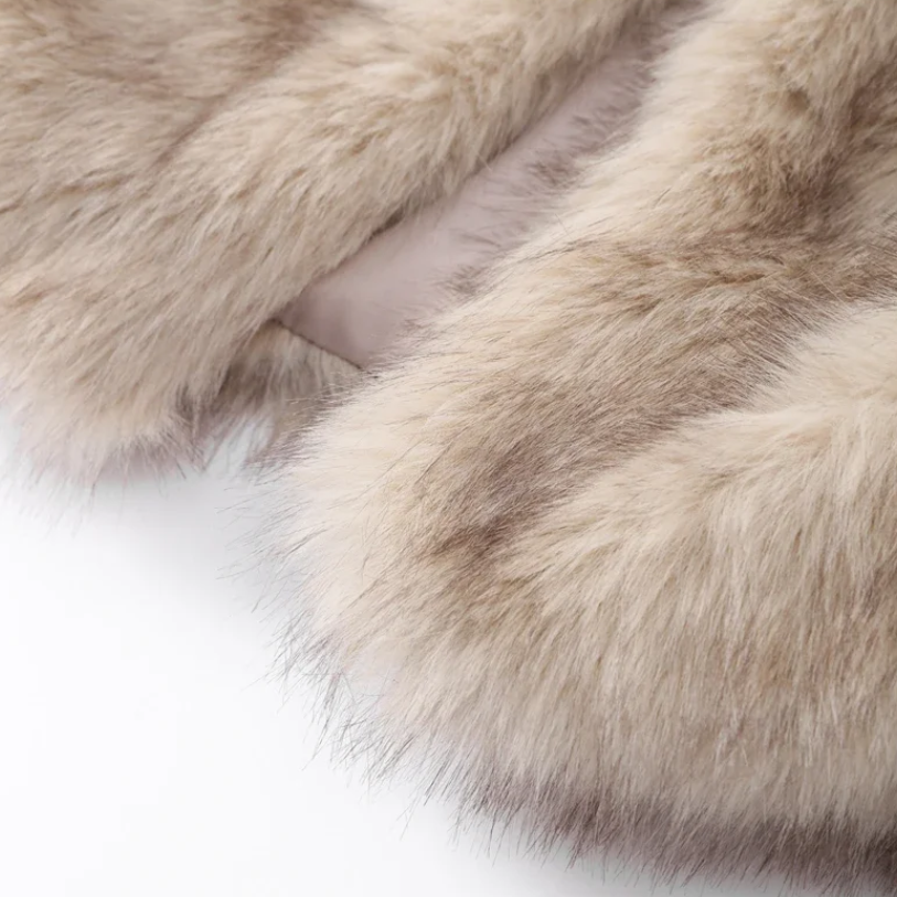 MALKOVA - Oversized Fur Coat