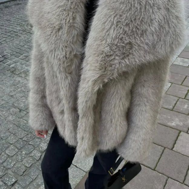 MALKOVA - Oversized Fur Coat